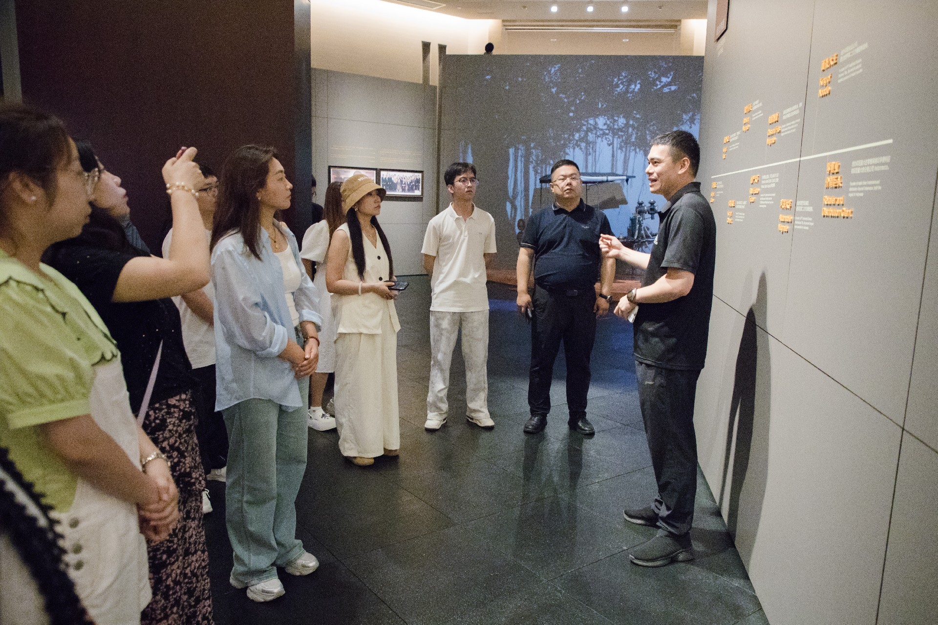 1750050552901796.jpg 1750050552901796.jpg